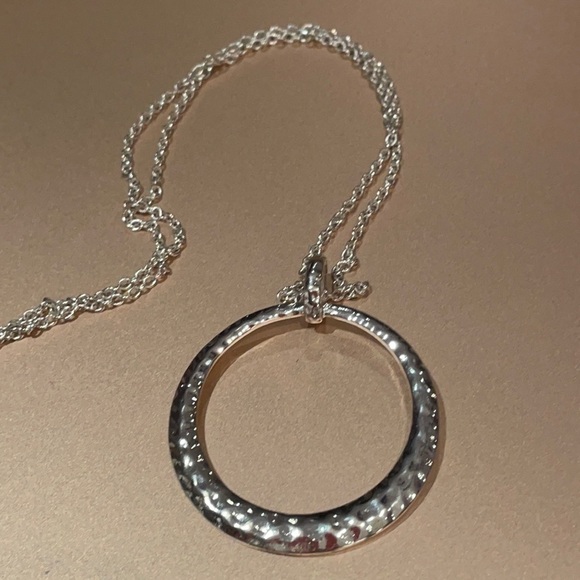 Silver Hammered Metal Minimalist Circle Pendant Necklace - Picture 4 of 6